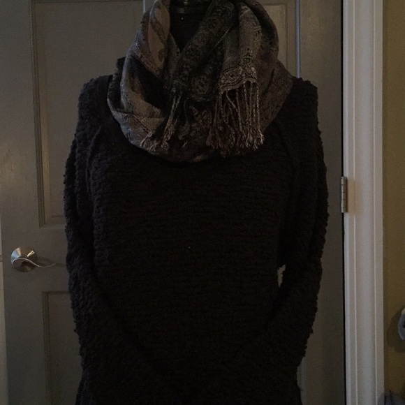 Free People black sweater - Picture 4 of 4